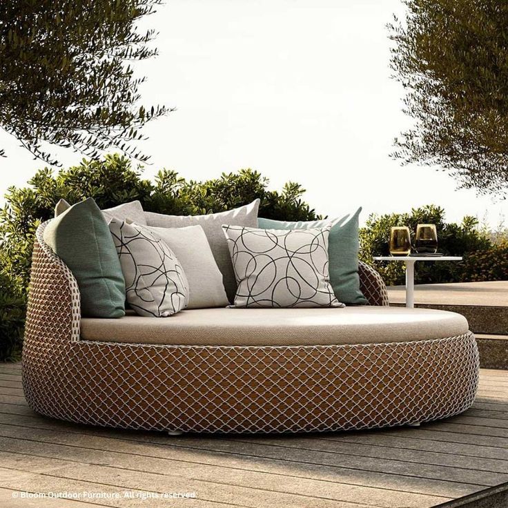 Wicker Sunbed: Classic Elegance and Comfort